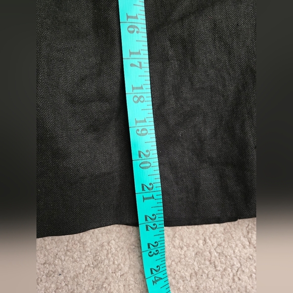 VINCE Women's Linen and Leather Black Jacket Lined in Silk. Size 6 - Picture 10 of 11